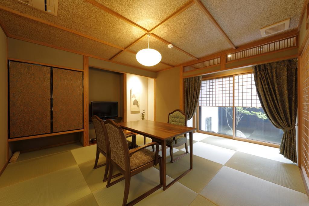Yufuin Souan Kosumosu Hotel Екстериор снимка