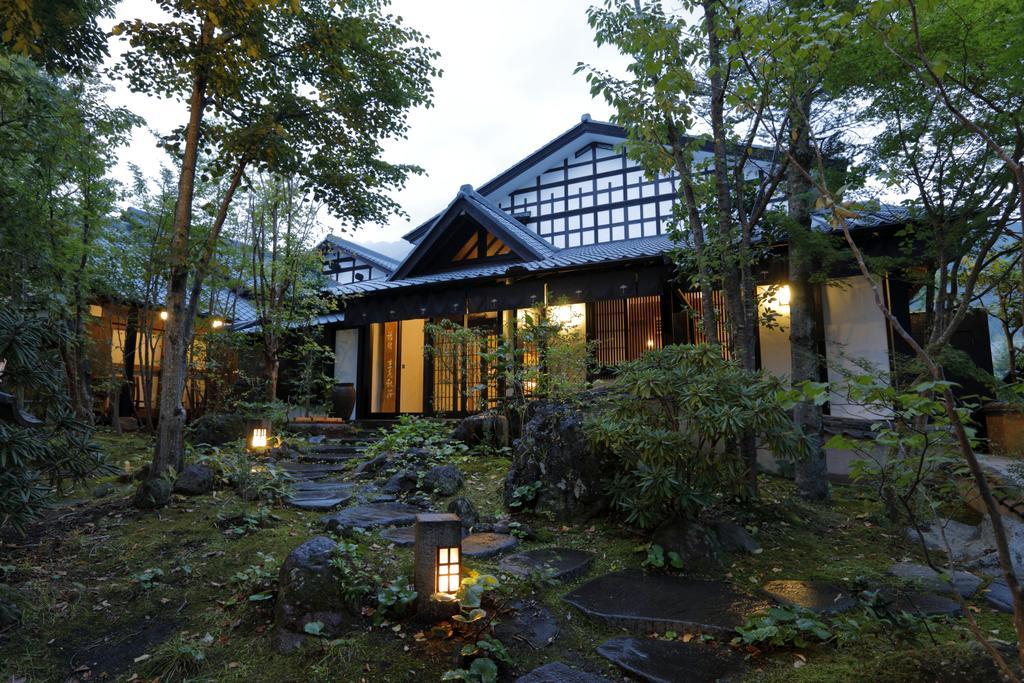 Yufuin Souan Kosumosu Hotel Екстериор снимка